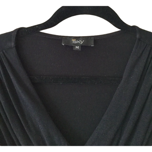 Sky Designer Brand Black/Gold Cap-sleeve wrap Top Medium 8-10 - Picture 3 of 7